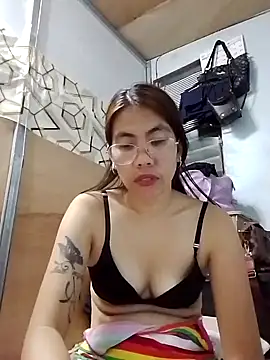 Deliciousgirl14 online show from 10.10.25