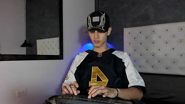  realwav online show from 11.22.25