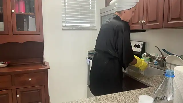 Snapshot of prettyykitty22 chatting on 10.26.25 prettyykitty22 online show from 10.26.25