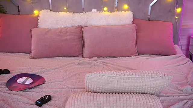 MysticGrace online show from 04.25.26