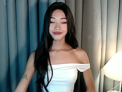 holyakiesha online show from 03.15.26