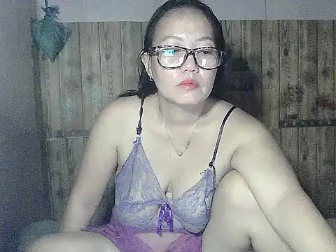Pinay BigTits69 online show from 12.18.25