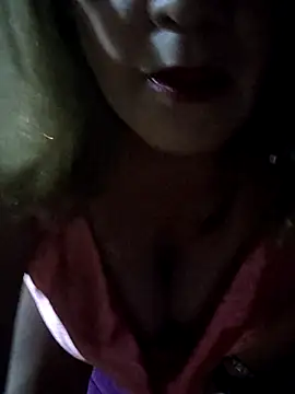 XimenaSmith online show from 09.13.25