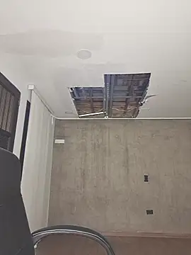 sarah garcia  online show from 11.08.25