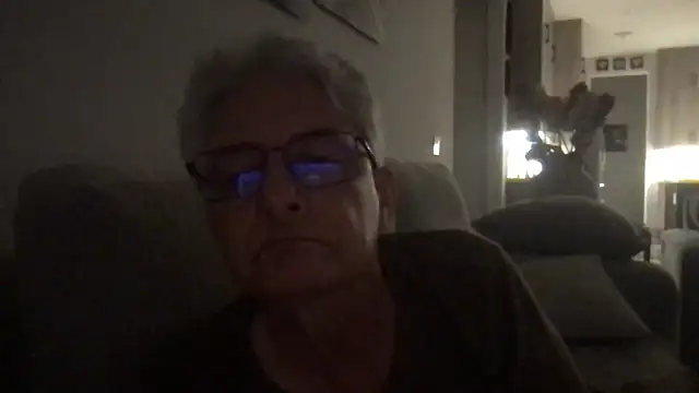 Daddy Mike69 online show from 04.25.26