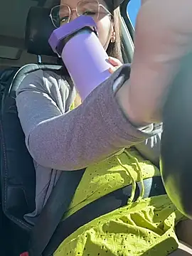 Mrs MrLove online show from 11.23.25