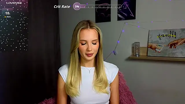 Snapshot of _Cutiefull_Lion_ chatting on 09.24.25 Cutiefull Lion online show from 09.24.25