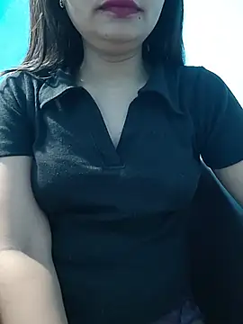 Snapshot of Vaani_Actress chatting on 07.16.26 Vaani Actress online show from 07.16.26