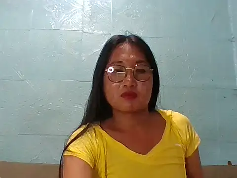 Snapshot of sluttymisuki chatting on 10.14.25 sluttymisuki online show from 10.14.25