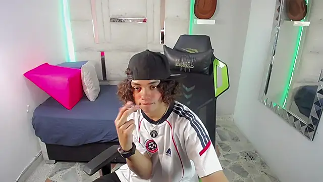 Stein  online show from 11.12.25