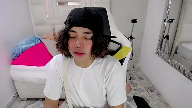 Stein  online show from 11.22.25