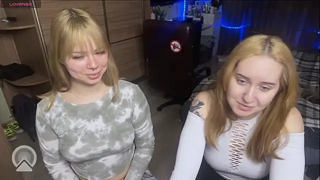 Snapshot of xxx_sandra_ chatting on 02.16.26 xxx sandra online show from 02.16.26