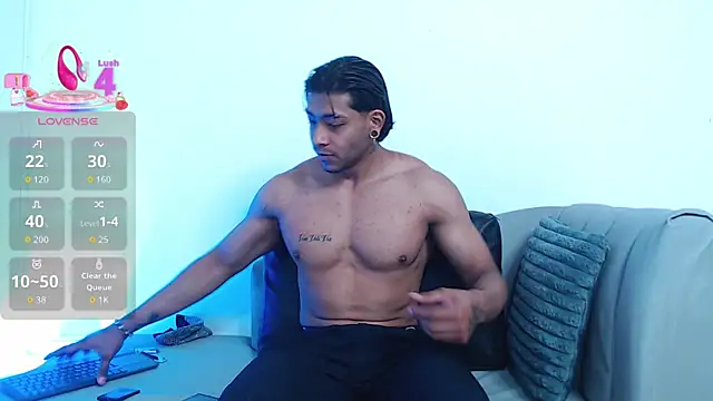 Troyy lee1 online show from 09.18.25