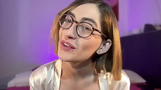 rousseblossom online show from 10.10.25