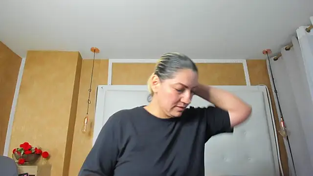 Heidy milf online show from 06.30.26