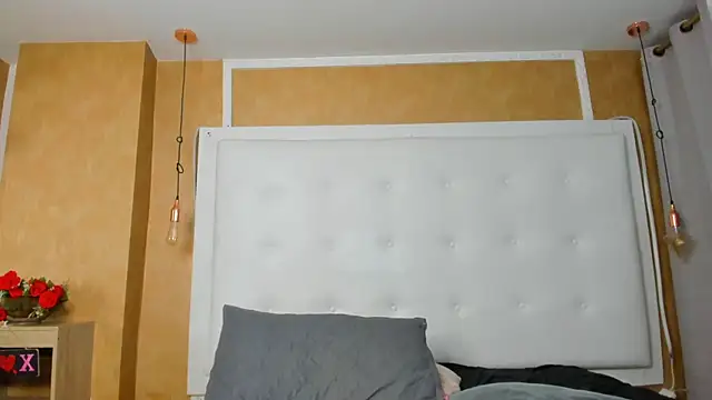 Heidy milf online show from 07.14.26