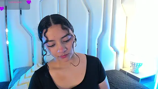 Angellit Afrodita  online show from 05.17.26