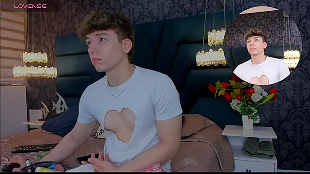 TaylerWhite online show from 03.01.26