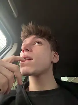 TaylerWhite online show from 03.06.26