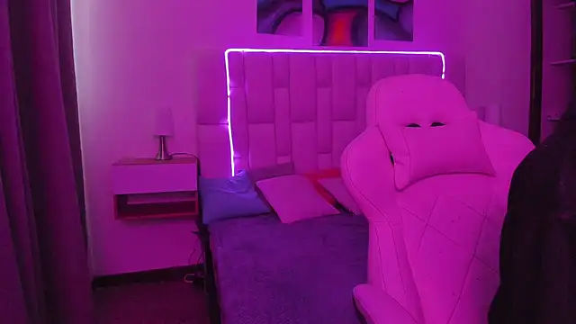 MilkWhore1 online show from 04.06.26