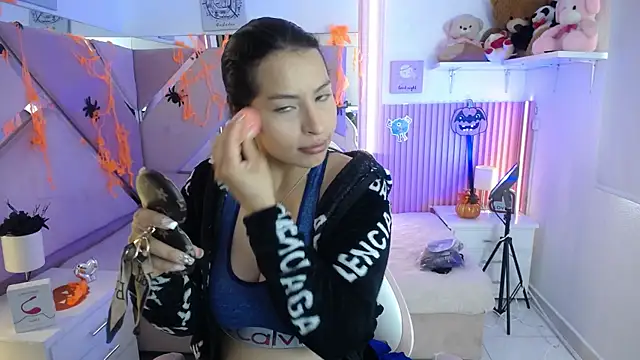 Mia garcia28 online show from 10.24.25