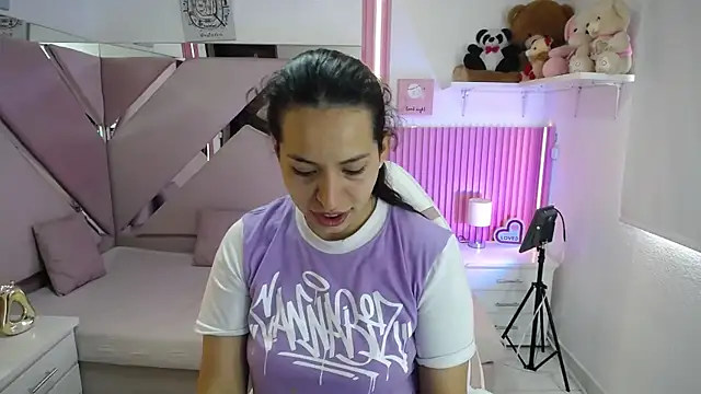 Mia garcia28 online show from 06.13.26