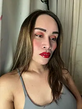 Snapshot of RomanticPearlTS chatting on 07.08.26 RomanticPearlTS online show from 07.08.26