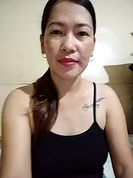 wildxxxGia online show from 02.08.26