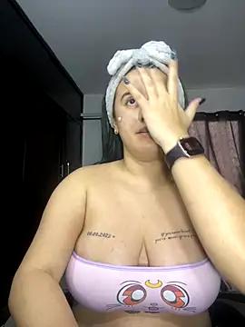 Lana Herondale online show from 10.29.25