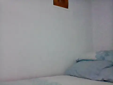 nhayasquirt online show from 11.23.25