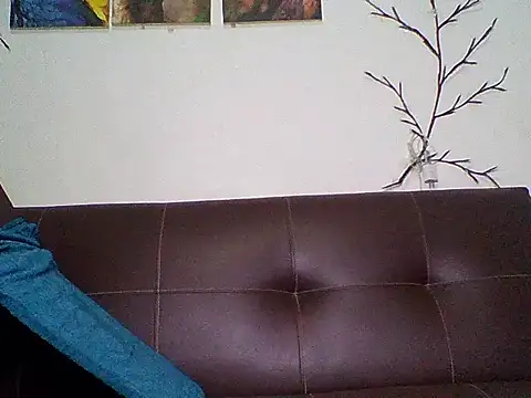 nhayasquirt online show from 04.28.26