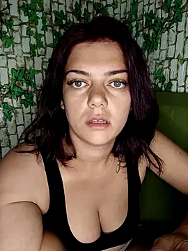 Snapshot of LadyNora chatting on 09.26.25 LadyNora online show from 09.26.25