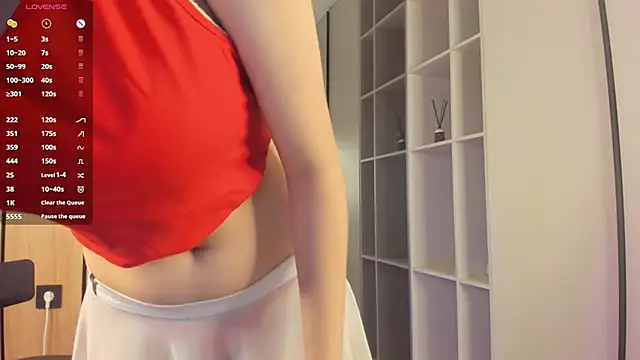 Xonalenei online show from 10.20.25