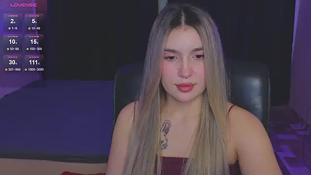 RoxyChill online show from 10.12.25