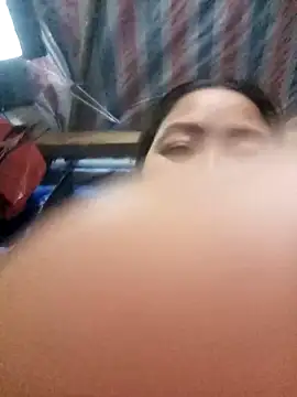 Snapshot of PhamPhung chatting on 02.01.26 PhamPhung online show from 02.01.26