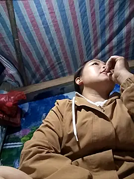 Snapshot of PhamPhung chatting on 02.20.26 PhamPhung online show from 02.20.26