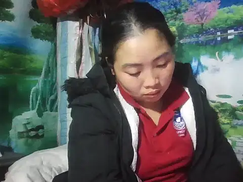 Snapshot of PhamPhung chatting on 02.27.26 PhamPhung online show from 02.27.26