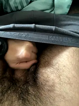 Snapshot of c2c3finm chatting on 12.22.25 c2c3finm online show from 12.22.25