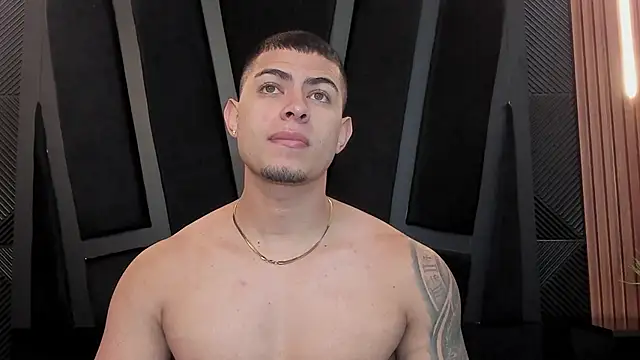 marco garciia  online show from 09.18.25