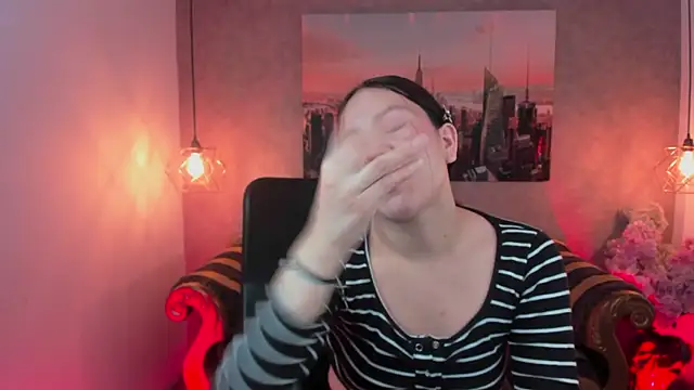 Snapshot of Dali_collin chatting on 02.04.26 Dali collin online show from 02.04.26