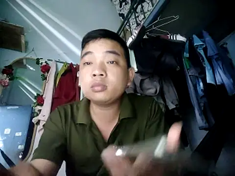 Snapshot of Boy_kuto77 chatting on 02.24.26 Boy kuto77 online show from 02.24.26