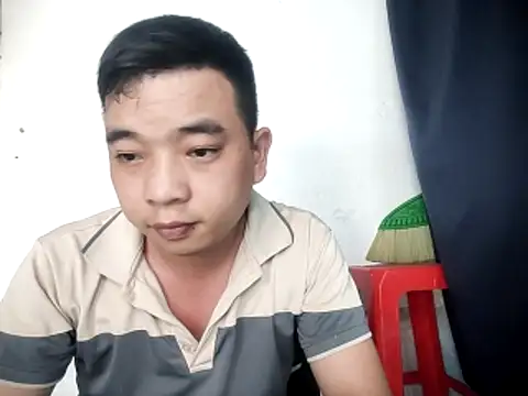 Snapshot of Boy_kuto77 chatting on 02.28.26 Boy kuto77 online show from 02.28.26