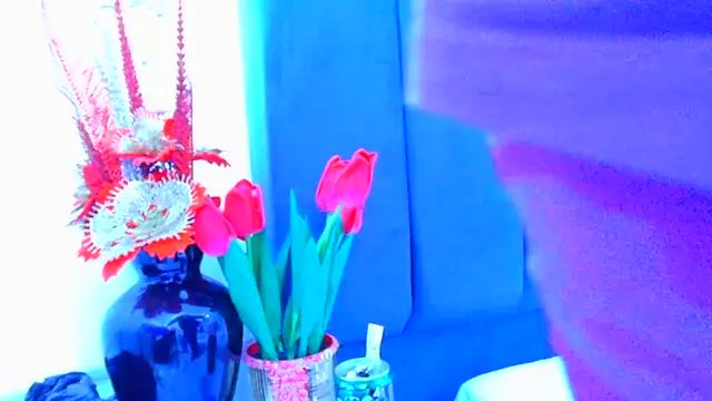 AmbarSmit online show from 04.16.26