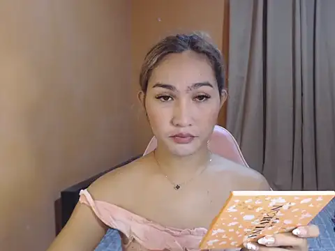 Snapshot of ur_Katrina69 chatting on 04.11.26 ur Katrina69 online show from 04.11.26