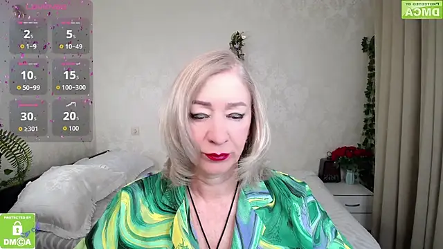 Snapshot of hunters_woman chatting on 04.30.26 hunters woman online show from 04.30.26