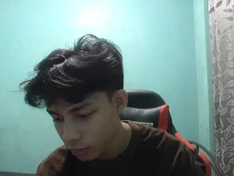 Snapshot of Kyoshi_19 chatting on 10.19.25 Kyoshi 19 online show from 10.19.25