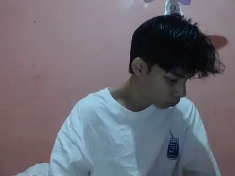 Snapshot of Kyoshi_19 chatting on 10.25.25 Kyoshi 19 online show from 10.25.25