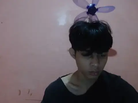 Snapshot of Kyoshi_19 chatting on 11.05.25 Kyoshi 19 online show from 11.05.25