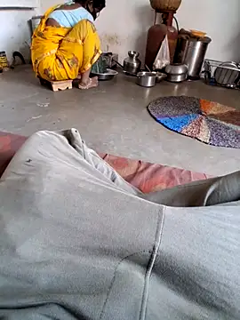 RAYI Queen 3 online show from 11.07.25