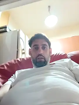 Snapshot of davidrojo1984 chatting on 02.26.26 davidrojo1984 online show from 02.26.26